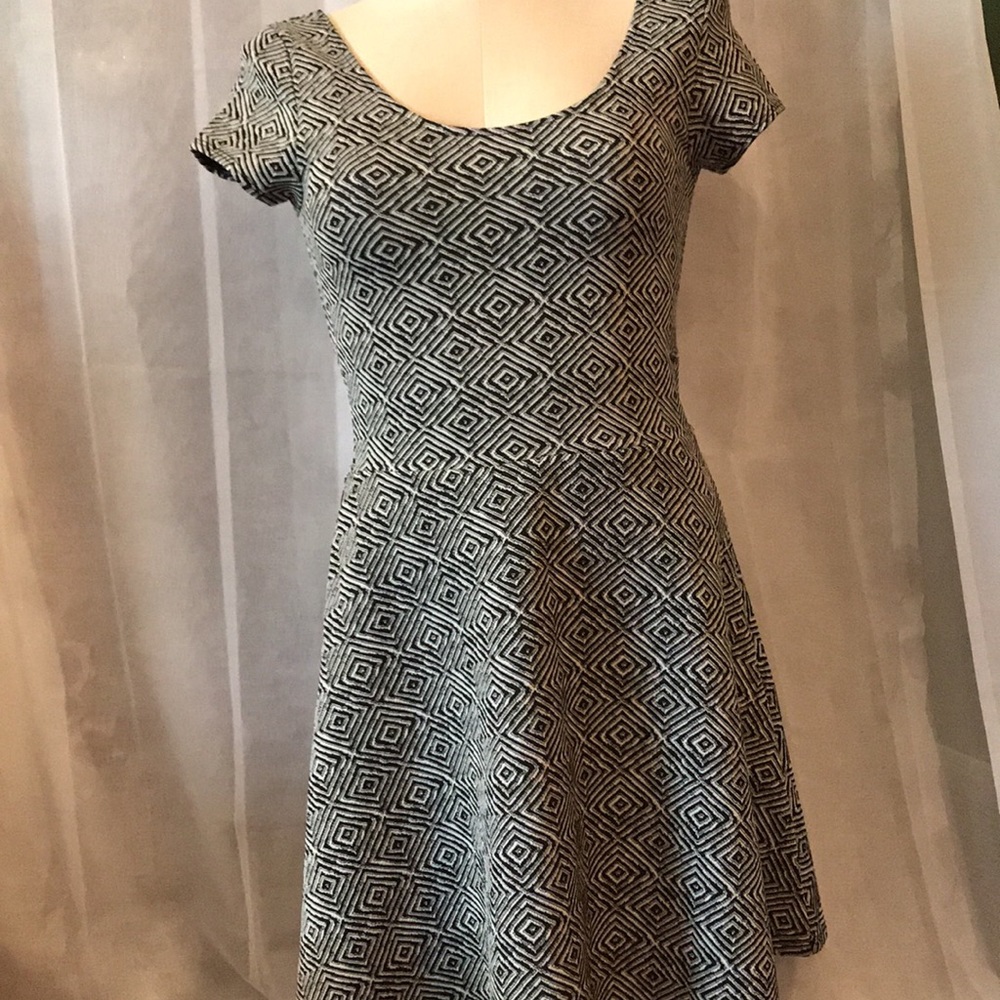 Aeropostale woman’s dress. Small Short sleeves